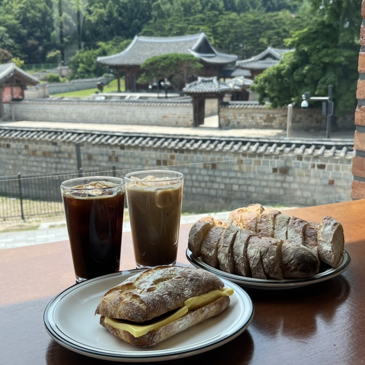  수원 행궁동 브런치 카페 행궁동뷰맛집 미트테일
