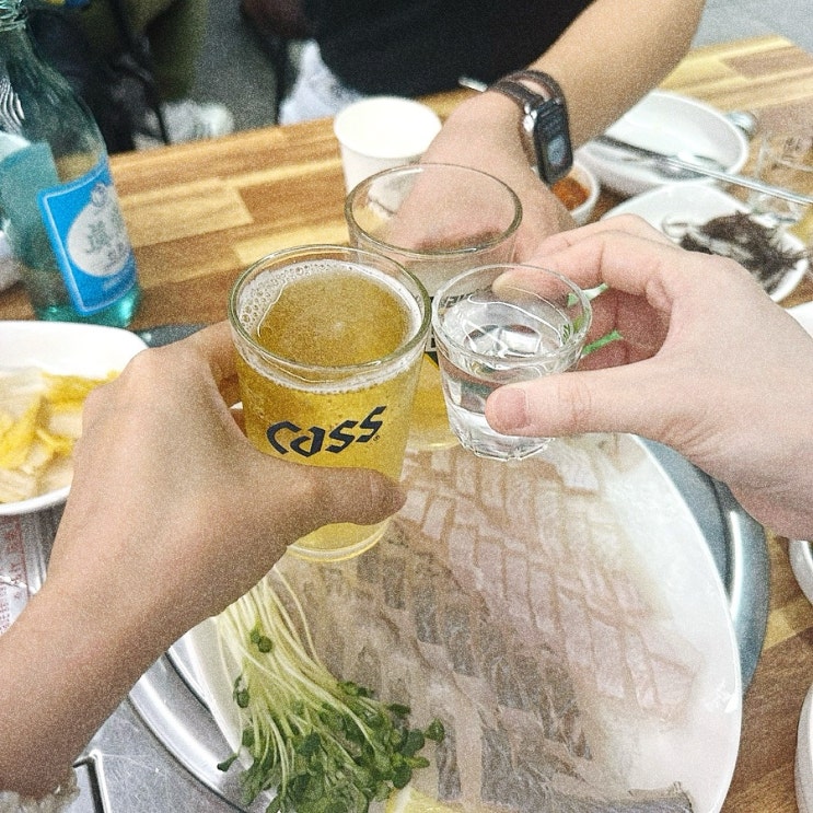  도다리가 왔다~ 분당 핫플 속초종합어시장 서현점 봄도다리회 오징어회 오징어튀김 양푼이알탕 리뷰.