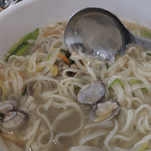  전주 남부시장맛집 [전주칼국수는내가최고다] 바지락칼국수, 비빔냉면, 만두까지 배터지게 먹고 왔어요~