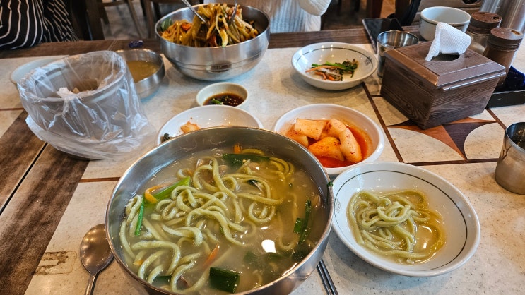 제주에코랜드근처 교래리맛집 원조교래손칼국수 제주에코랜드근처 교래리맛집 원조교래손칼국수