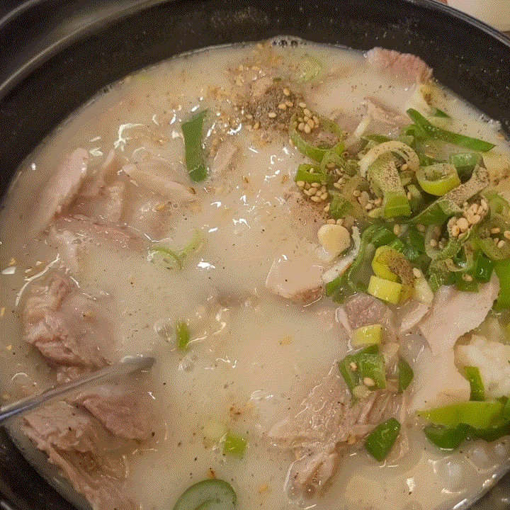  제주서귀포맛집:서귀포 매일 올레시장[아방국수]후기/ 찐한 국물이 끝내줘요!
