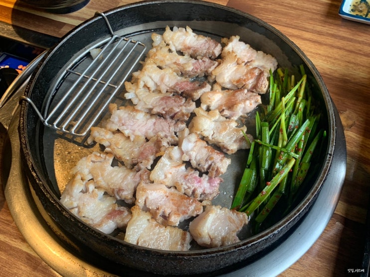  동대구역 고깃집 눈꽃을 나누다 삼겹살 맛집