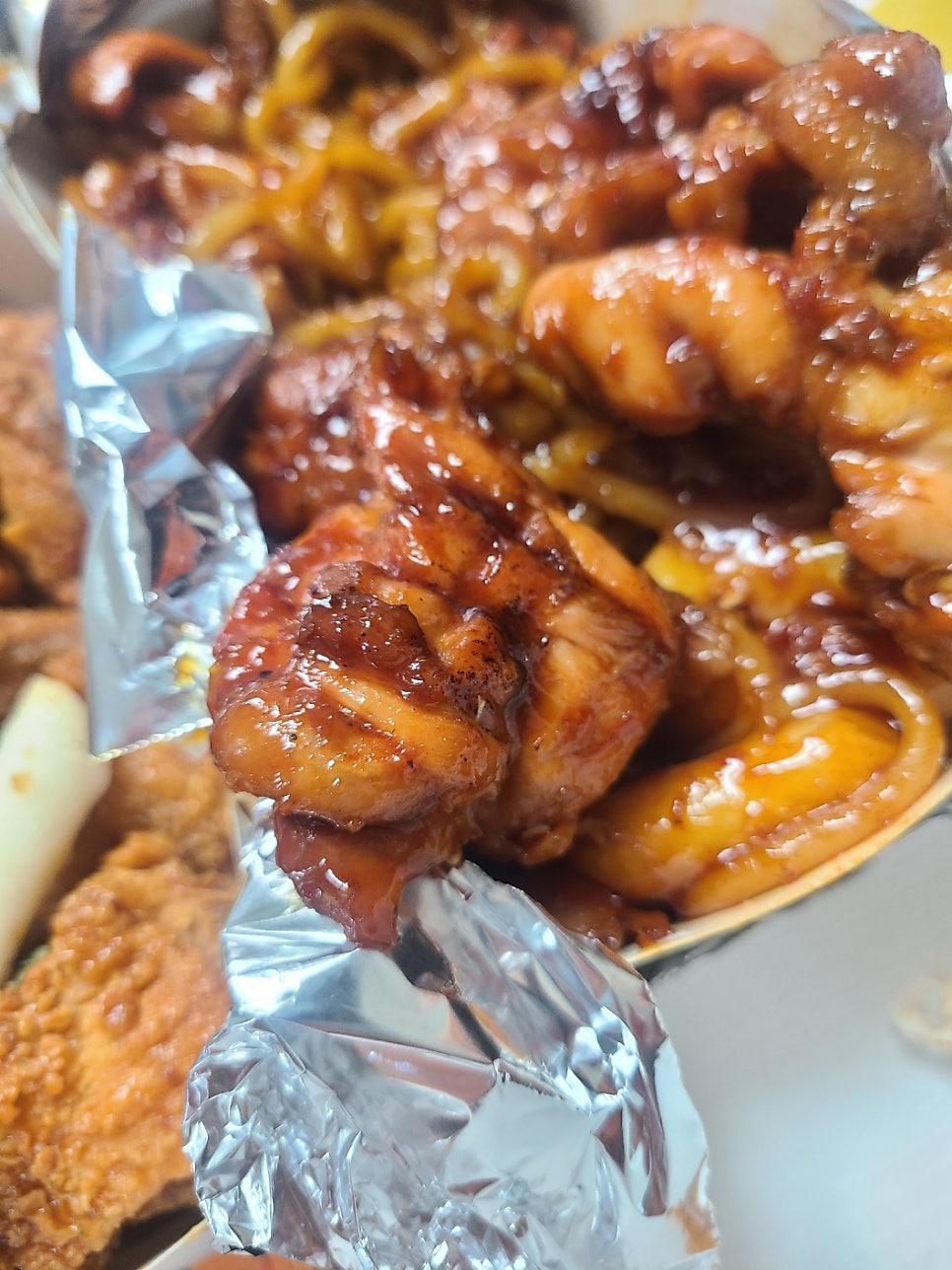 동근이숯불두마리치킨 대구현풍점 사진 5