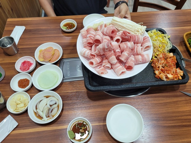  대구 지저동 맛집 취향저격 고기집 대박이네삼겹살