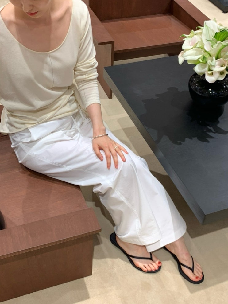  LENUEE 르누이 팝업 신세계 강남 팝업 방문(24 ss/summer 르누이 니트, 원피스 등 착용컷 및 할인 정보 포함)
