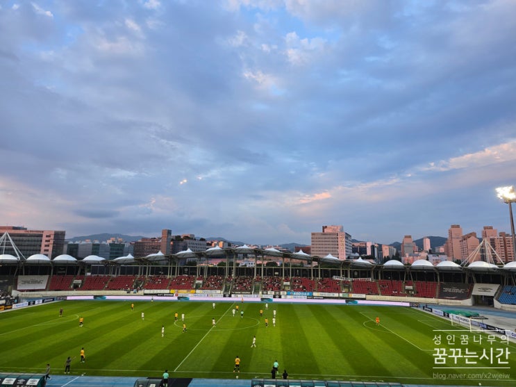 [K리그2] <b>성남</b>FC vs FC안양... 엄브로데이 / <b>성남</b>일화유니폼