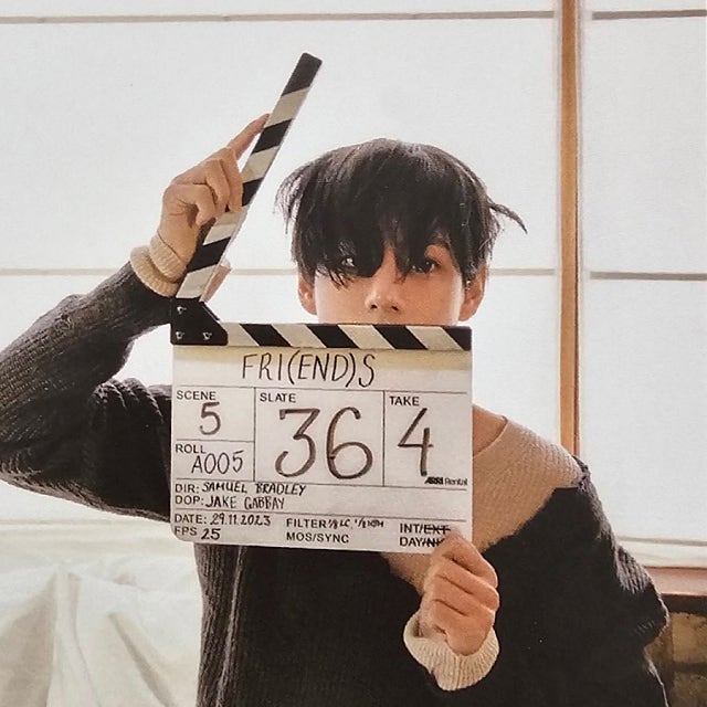 News image: 200 Million for FRI(END)S