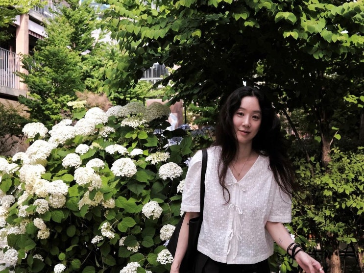  정려원 인스타그램 여름 패션, 루에브르 레이스 블라우스 브랜드 추천!