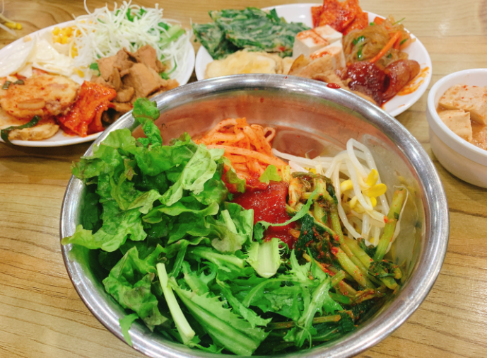  답십리역 고향산천 오곡보리밥뷔페(보리밥, 반찬, 비빔밥, 무한리필)