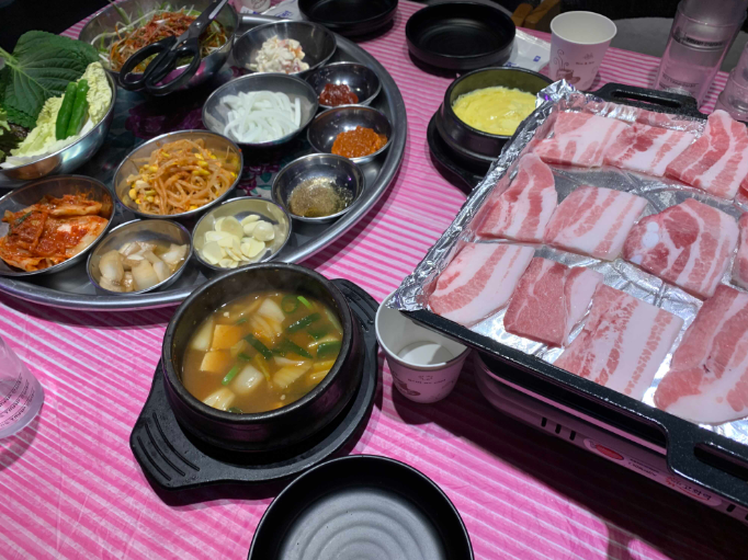  서울 중랑구 상봉동 중랑교집(냉동삽겹살)