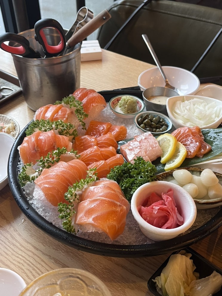  경성대맛집 연어와 하이볼 즐길 수 있는 수연어