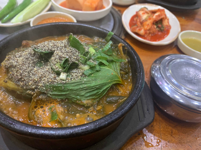  서울 중랑구 봉화산역 한동길감자탕(뼈해장국)