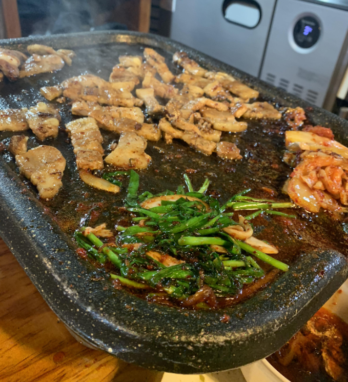  서울 사당역 <복돈이부추삼겹살>(부추삼겹살골목, 삼겹살, 부추, 볶음밥, 술집)