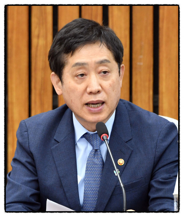  "다음 달부터 대출 한도 축소... 스트레스 DSR 제도 확대, 가계 대출 억제할까?"