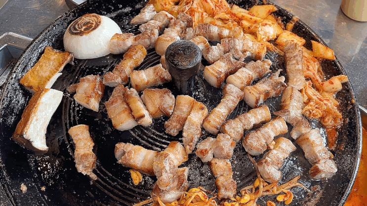 파주 교하 다율동 맛집 [ 복돼지 솥뚜껑 삼겹살 ]