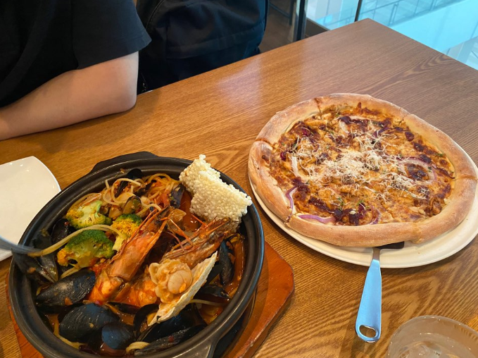  청량리역 캘리포니아 피자키친(피자, 파스타, 맥주, 맛집)