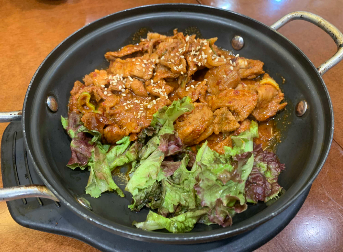  동작구 노량진 24시 서울밥집(순두부찌개, 물냉면, 제육볶음, 묵은지 냄비 김치찌개)