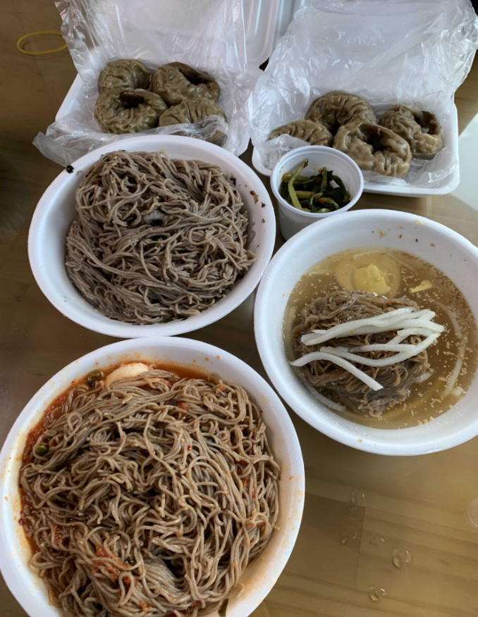  강원도 양양 범부메밀국수(메밀국수, 도토리냉면, 찐만두)
