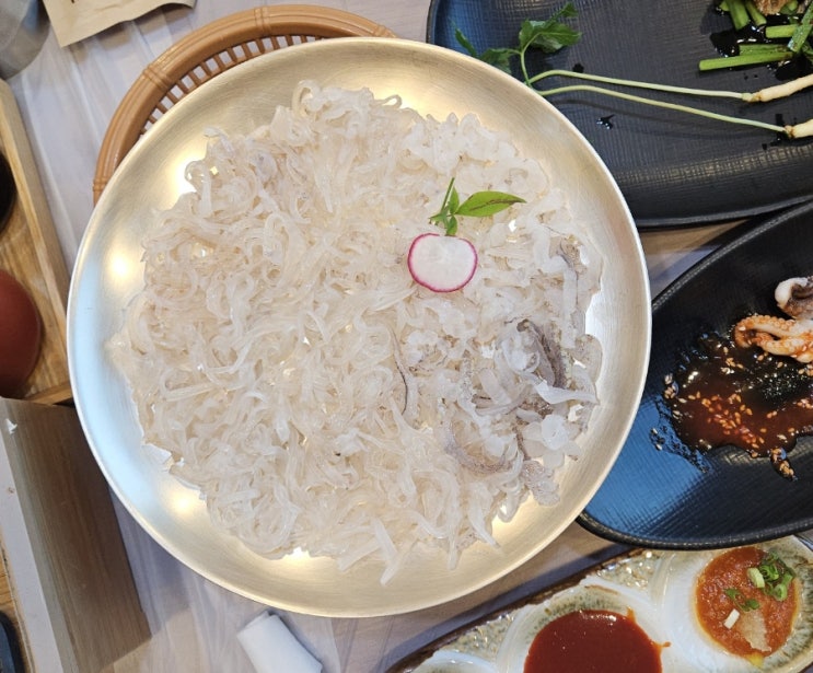  포항 북구 영일대 해수욕장 맛집 바다원해 횟집 모임장소로 딱!