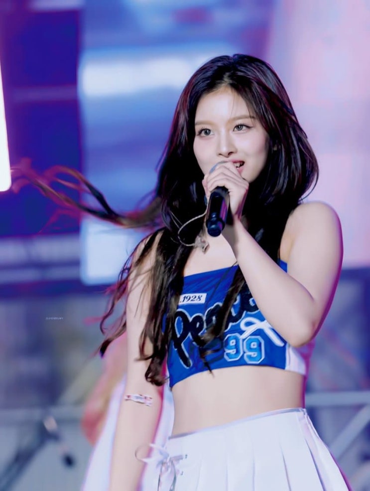 엔믹스 설윤 사진