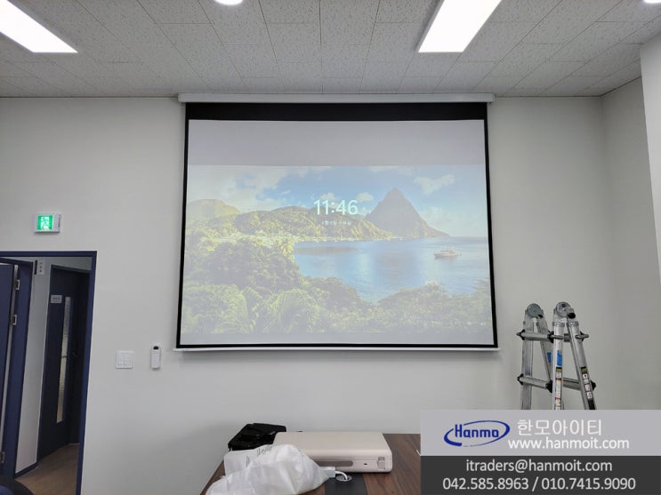  논산 빔 프로젝터 5천안시와 120인치 4:3 전동 노출 스크린 회의실 설치 세팅 논산 농업회사법인 팜팜