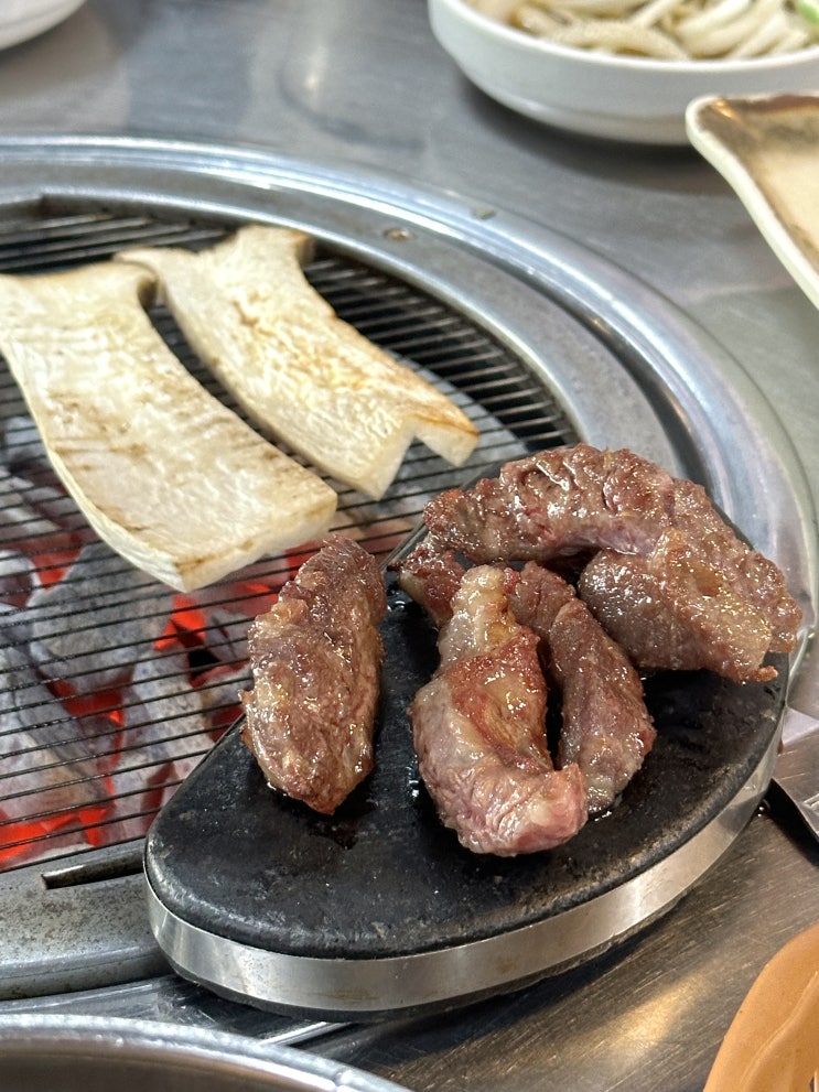  부산/괘법동ㅣ돼지고기 보다 저렴한 가성비 소갈비살 맛집 '소대장'