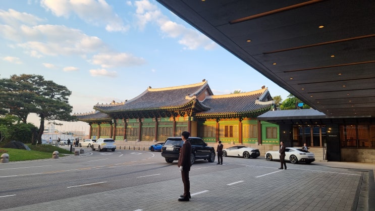  국내 최고급 호텔에서 열린 행사