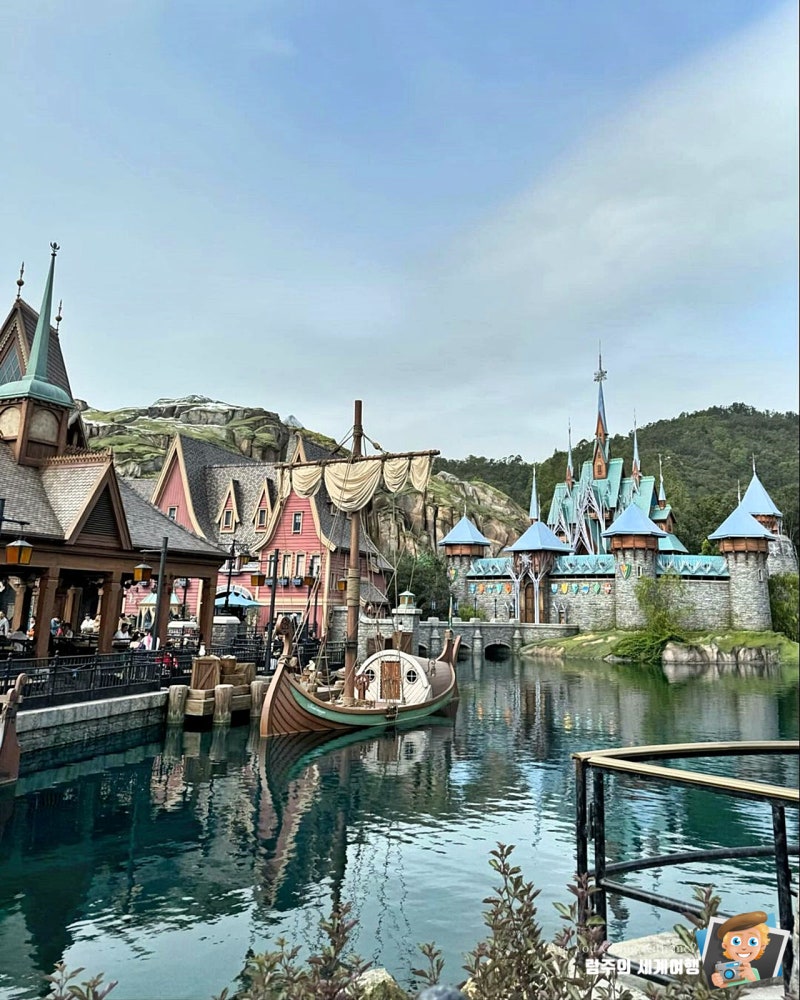 홍콩 디즈니랜드 티켓 예약 겨울왕국 가는법, 놀이기구 어트랙션 추천 라이온킹 공연 : 네이버 블로그, image size:800x1000