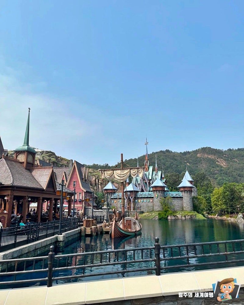 홍콩 디즈니랜드 티켓 예약 겨울왕국 가는법, 놀이기구 어트랙션 추천 라이온킹 공연 : 네이버 블로그, image size:800x1000