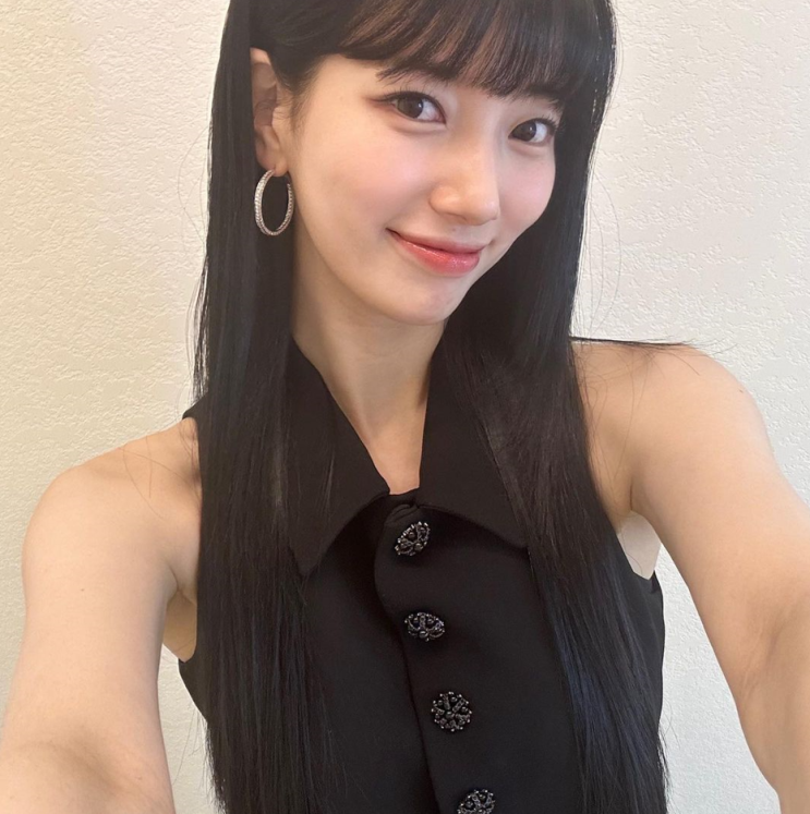  여성 명품 브랜드 드레스워치로 다이아와 함께 고급스런 론진의 마스터 컬렉션 여자 손목 시계 추천 w. 수지