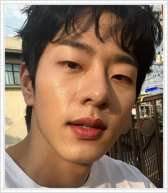 이승우 배우 나이 드라마 키 학력 데뷔 연극 소속사