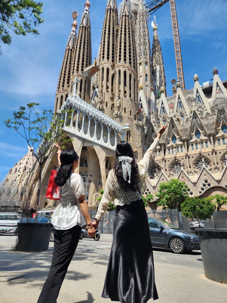  스페인 포르투갈 모두투어 패키지 내돈내산 후기 _24.06.04 8일차_바르셀로나, 구엘공원, 성가족성당, 가우디성당, 사그라다파밀리아, 기념품