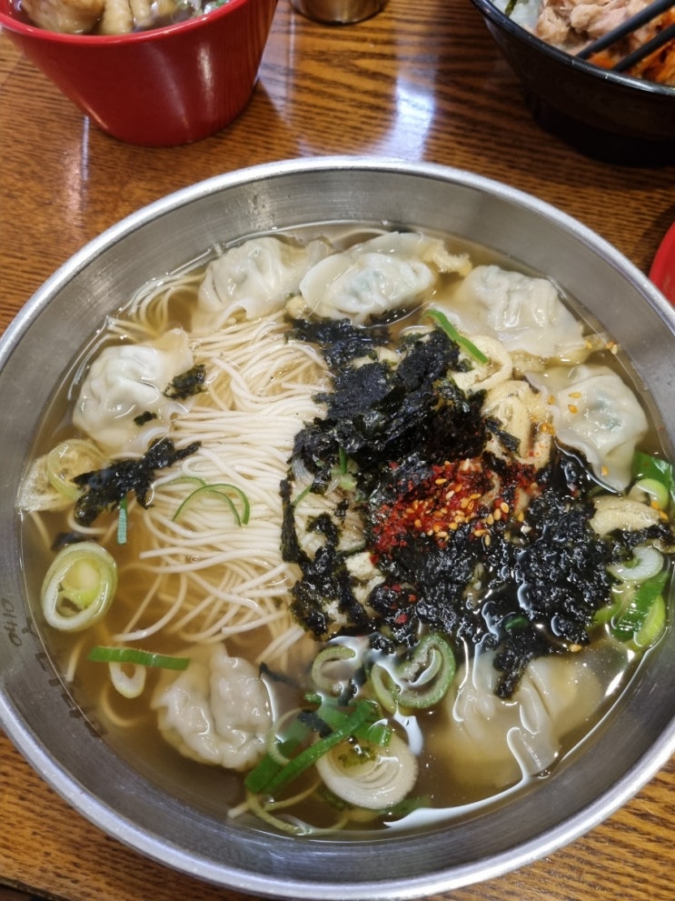  혜화역 혼밥 가성비 국수 맛집 [미정국수0410 대학로점]