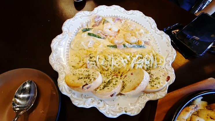  파주 운정신도시 술집 - 금별 맥주 초롱꽃마을점 맛집 아이랑 같이 갈 수 있을까??