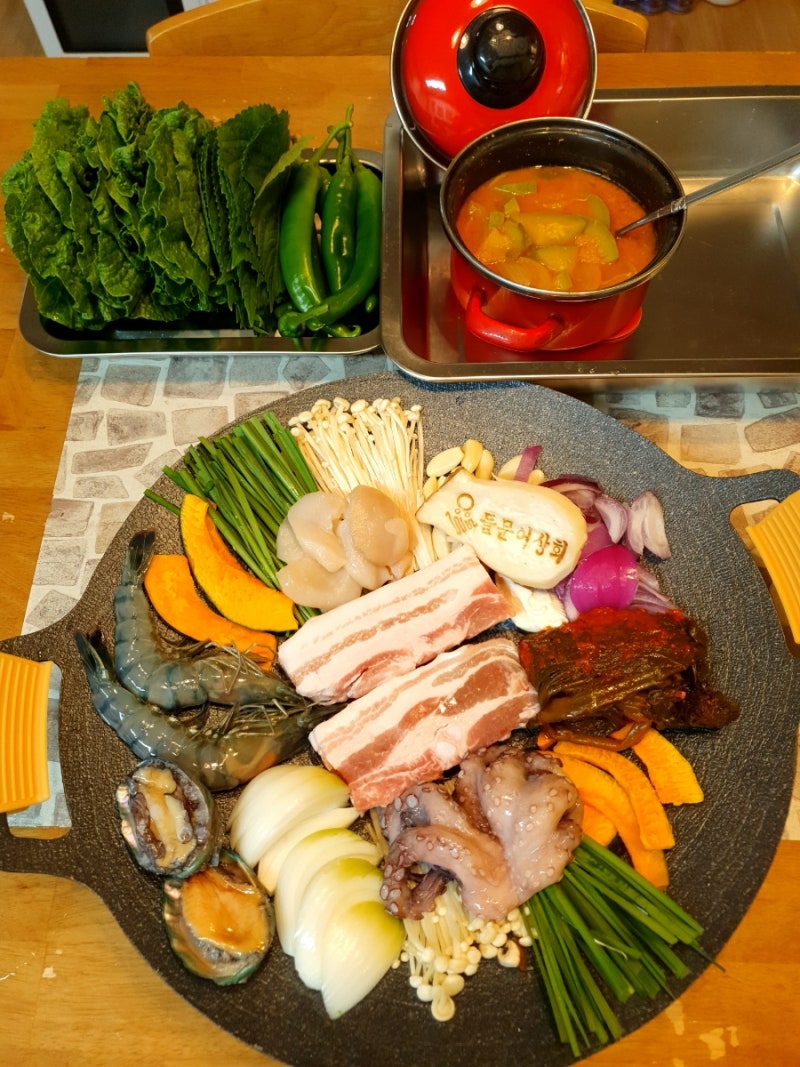 (리뷰)여수하멜등대 맛집 돌문어상회 최애밀키트 돌문어삼합 맛있어서 하루4회 재구매?