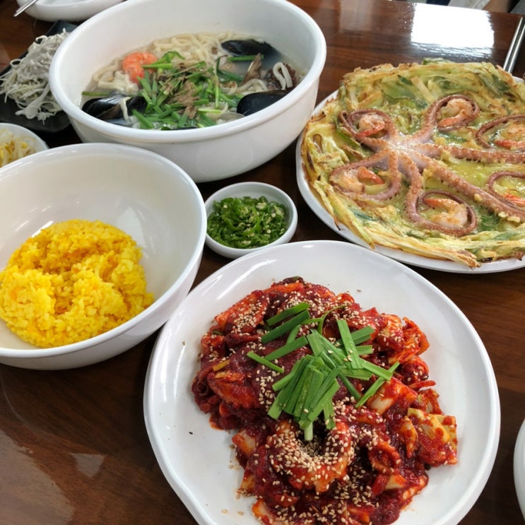  을왕리해수욕장 맛집 해상궁 칼국수 낙지볶음 파전 애견동반식당