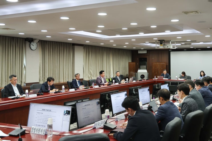 한국<b>마사회</b> 경영<b>혁신위원회</b> 개최, <b>혁신</b>을 위한 전사역량 결집... 