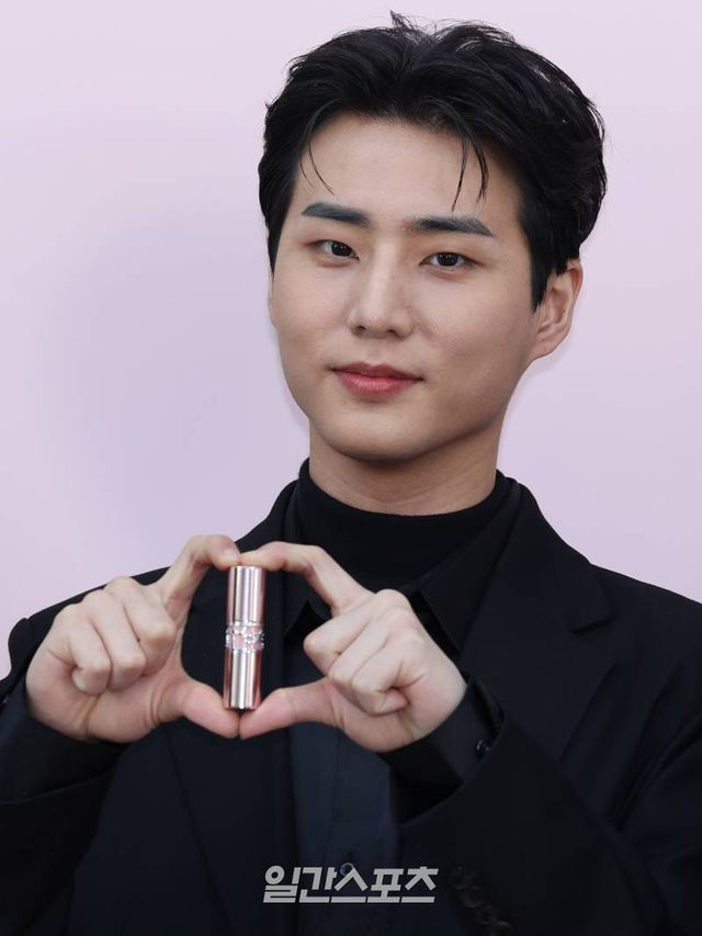 데이식스 영케이, 1년 만 ‘데키라’ DJ 하차