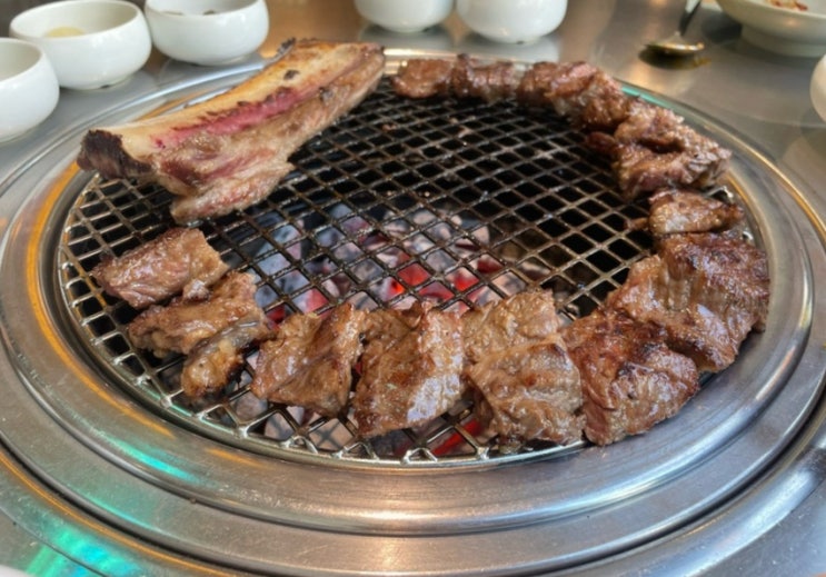  마포맛집 육즙품은 왕갈비 즐기기 청기와타운 마포점