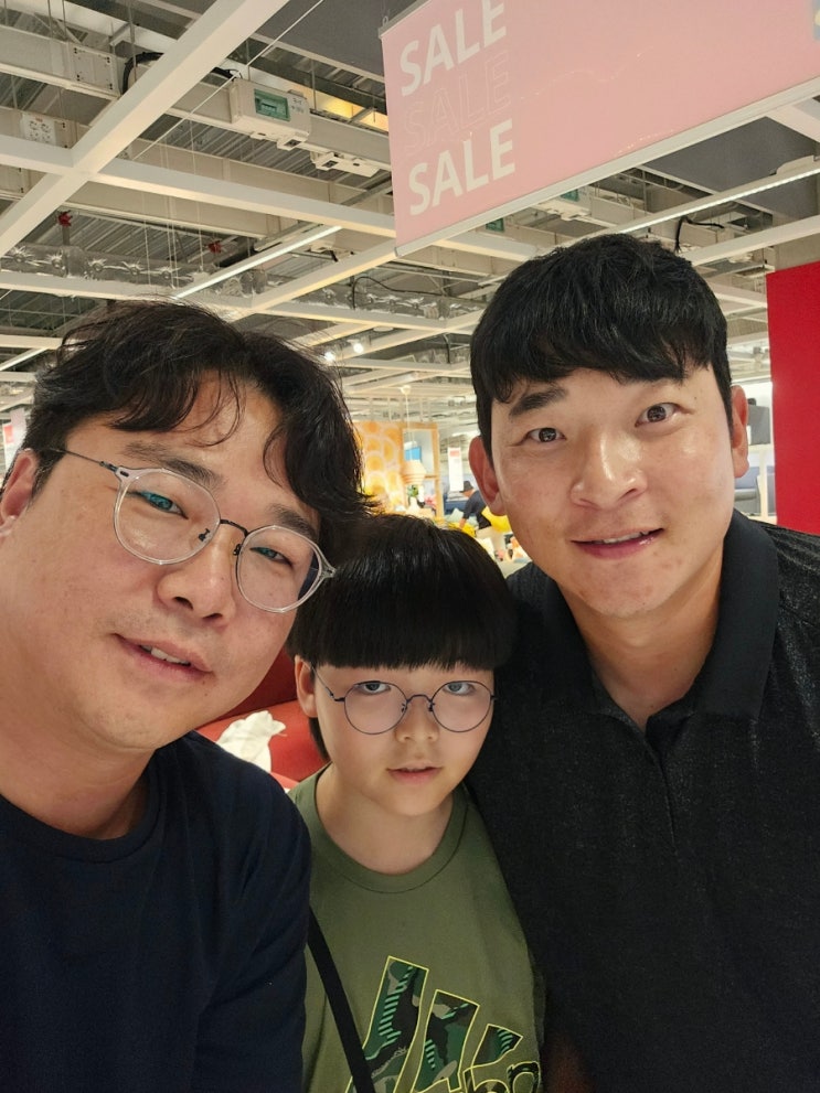 기장 <b>이케아</b> 쇼파 구입, 롯데 전 야구<b>선수</b> 최대성, <b>이케아</b>
