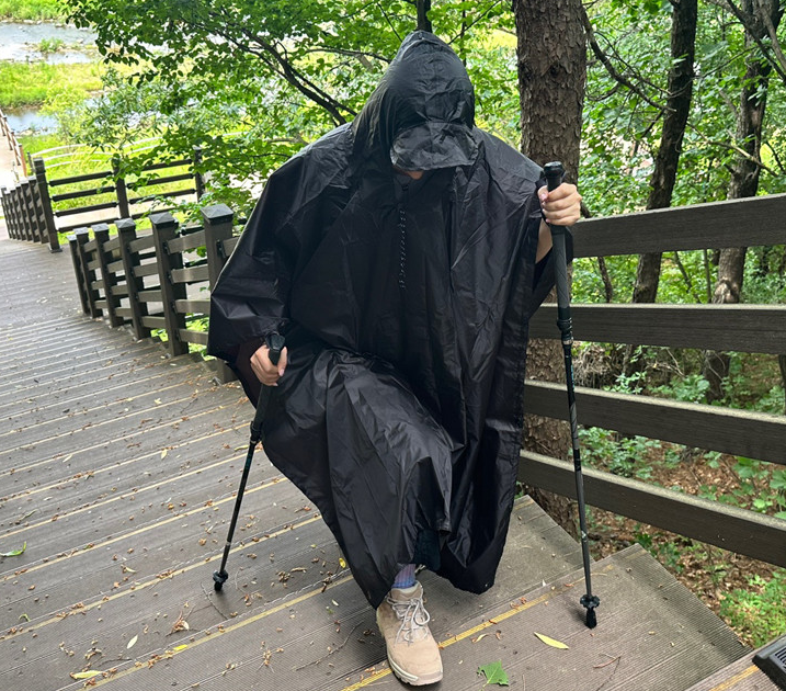  여름 장마철 대비 판초우의 제품을 소개합니다.