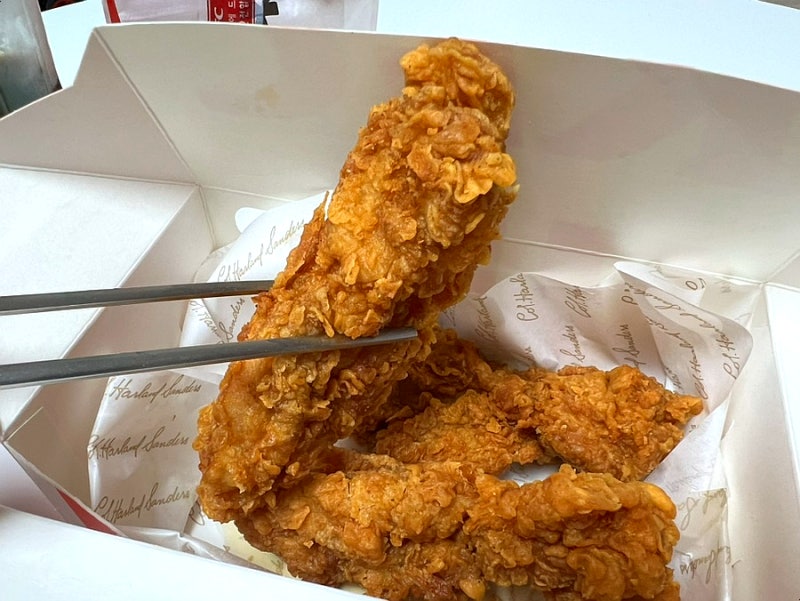 kfc 핫크리스피통다리 치킨 바삭한 순살 메뉴 : 네이버 블로그
