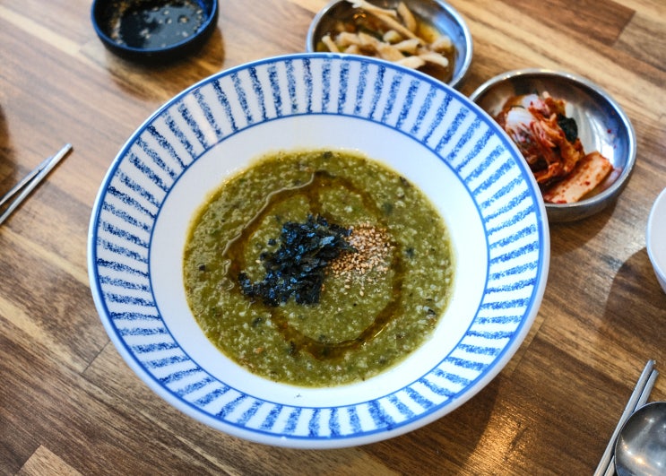  제주도 세화 맛집 세화돌담칼국수 속이 편안했던 보말죽과 고기국밥