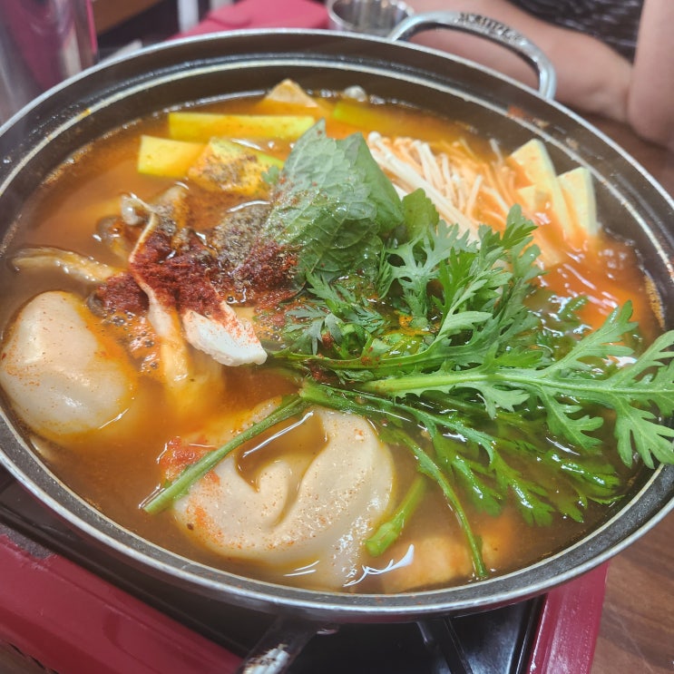  부드러운 손두부를 먹을 수 있는 남양주 화도 맛집 '맛조은가마솥손두부'