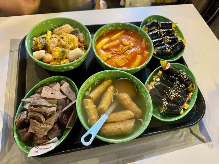  을지로 즉석떡볶이 맛집 현선이네 청계즉석점에서 현선이 콤보세트 먹은 후기