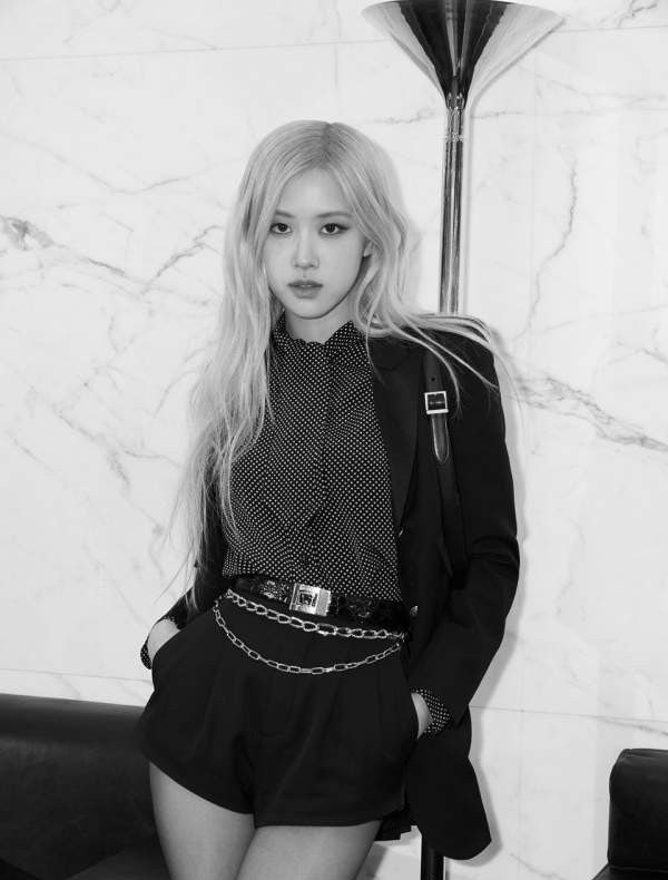 <b>블랙핑크</b> 로제, <b>더블랙레이블과</b> 전속 <b>계약</b>…테디와의 시너지 기대