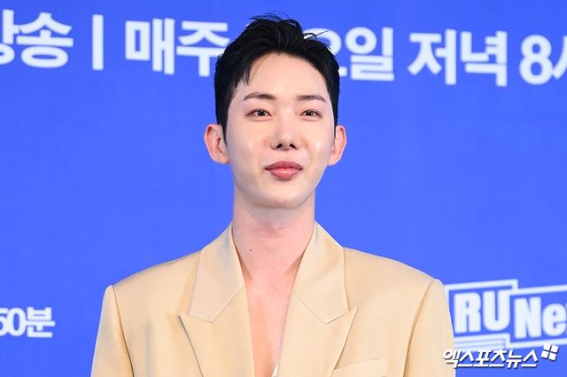  조권, 큐브엔터테인먼트와 전속계약 종료 "새로운 여정 응원" "유학 간 첫사랑이 돈 필요하대서 공사판 일해 보냈더니.." 김승수, 연애 트라우마 고백 화제실시간 핫이슈