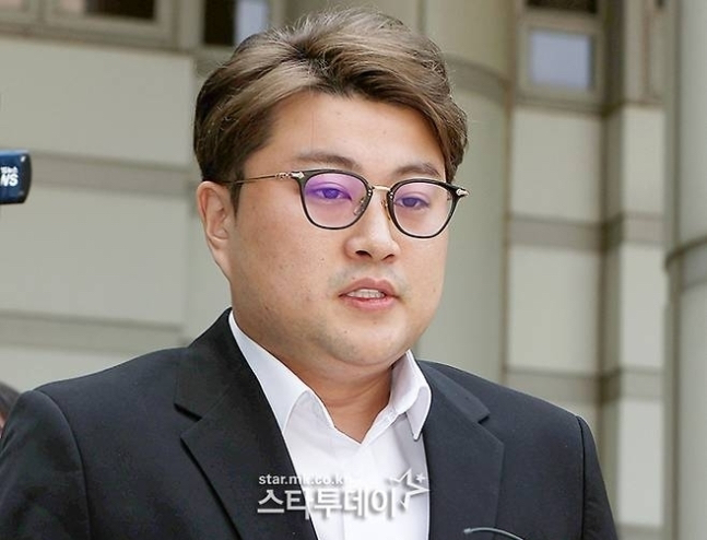 "김호중 구속기소!! 징역 30년형 수준 중범죄로 사실상 지상파 퇴출!! "김호중 구속기소!! 징역 30년형 수준 중범죄로 사실상 지상파 퇴출!!