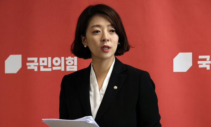 <b>김정숙</b> 여사 '명예훼손' 고소에 "애 닳나봐" 맞서고 있는... 