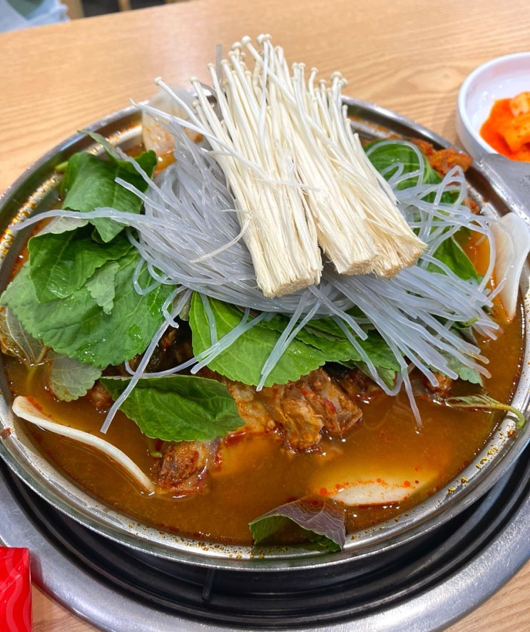  부산 정관밥집 맛나감자탕 점심식사 추천